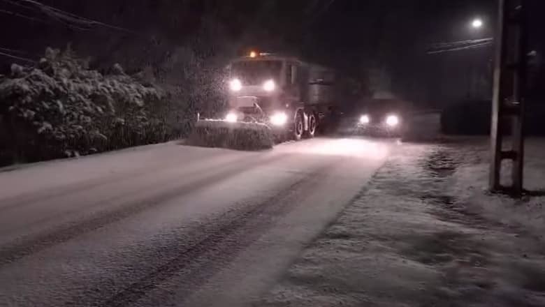 Infotrafic: La această oră nu sunt drumuri naţionale sau autostrăzi cu trafic blocat din cauza condiţiilor meteorologice/ În unele zone ninge şi s-a depus zăpadă pe carosabil/ Recomandările poliţiştilor rutieri