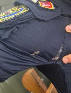 Sondaj în rândul poliţiştilor privind calitatea uniformei – Au participat peste 7.800 de persoane / 86,9% dintre acestea afirmă că au avut elemente de uniformă care s-au deteriorat / 0,9% dintre poliţişti cred că uniformele sunt bune
