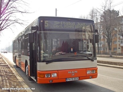 Scandal între compania de transport public din Ploieşti şi Primărie. Firma de transport a depus cerere pentru a executa silit administraţia locală de 8 milioane de lei şi i-a reclamat la DNA pe primar şi pe administratorul public