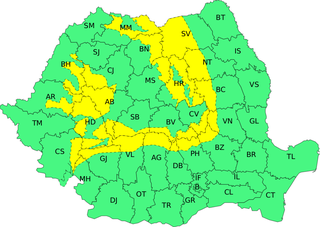 ANM, atenţionare de vânt puternic în aproape toată zona montană, de marţi de la prânz, până miercuri dimineaţă/ La peste 1700 de metri altitudine, vântul va atinge 110 km la oră/ Cum va fi vremea în Capitală