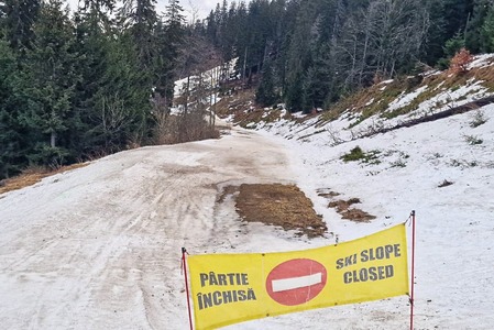 Sezonul de schi în Poiana Braşov, închis începând de vineri. Starea pârtiilor s-a deteriorat pe fondul ploii şi al temperaturilor ridicate
