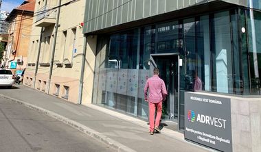 ADR Vest atrage atenţia privind utilizarea neautorizată a însemnelor instituţiei