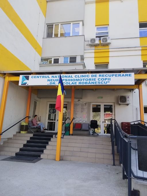 Ucraina testează bebeluşii pentru amiotrofie spinală. Screeningul, introdus după ce a început războiul/ Doi copii ucraineni sunt trataţi la Centrul N.Robănescu din Capitală/ România nu are screening neonatal susţinut de stat/ Ce spun medicii
