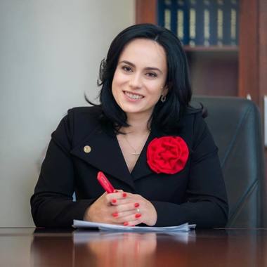 Reacţia ministrului Muncii, după ce numele său a fost vehiculat în cazul controlului de la un centru pentru copii cu handicap, din Ialomiţa: Nu permit nimănui să se folosească de numele meu! Doamna în cauză nu este verişoara mea!