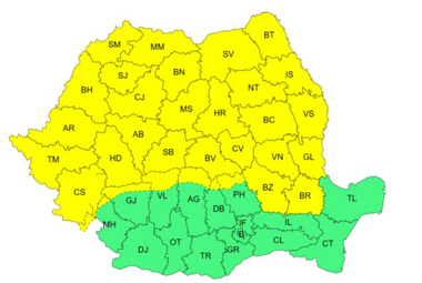 Vremea se răceşte accentuat şi sunt anunţate ploi, lapoviţă şi ninsoare / Cod galben de vânt puternic şi viscol la munte, în mai multe zone ale ţării / În Bucureşti, sâmbătă vremea este caldă, dar de duminică se răceşte