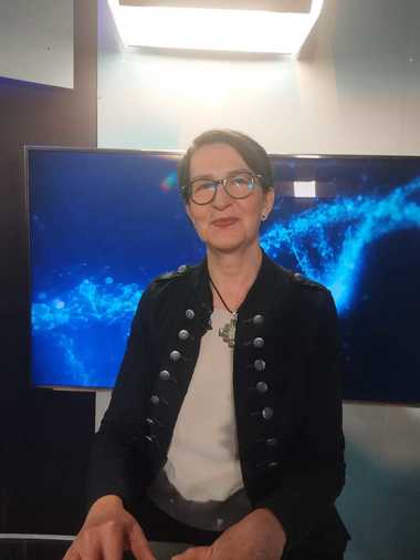 Medicul Dana Craiu: Cum epilepsia e un fenomen necunoscut, şi mai există şi stigma, oamenii se feresc, se dau înapoi doi paşi şi nu fac nimic, de obicei, sau fac lucruri greşite: muşcatul de deget, băgatul mâinii în gură sunt mituri