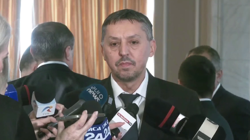 Daniel David: Certificatele trebuie să fie confirmate de către cineva, nu poţi să le pui pur şi simplu la dosar