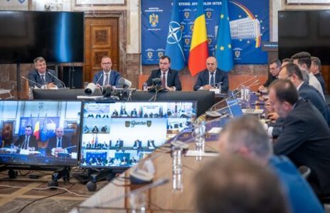 Şedinţă de lucru a Comisiei Tehnice Centrale din MAI, pentru organizarea turului 1 al alegerilor prezidenţiale: Peste 26.000 de efective ale MAI sunt la datorie, zilnic. Duminică, în ziua scrutinului, numărul acestora va fi suplimentat la 43.000