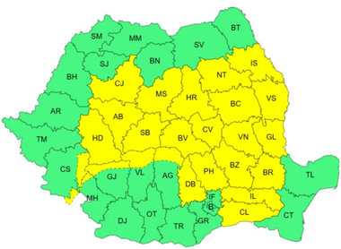ANM: Patru zile cu averse torenţiale, descărcări electrice, vijelii şi grindină, în majoritatea regiunilor ţării/ Vreme instabilă şi la Bucureşti