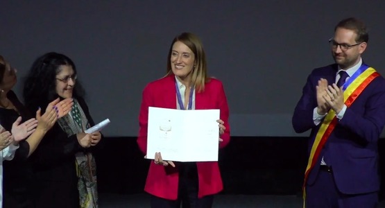 Roberta Metsola a primit premiul Timisoara pentru Valori Europene: Săptămâna trecută am văzut Europa în stradă la Timişoara şi Bucureşti. Europa a fost făurită de oameni care au ales speranţa în locul fricii, unitatea în locul dezbinării