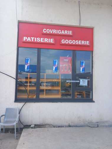 Patiserie din Ilfov, închisă temporar de comisarii ANPC întrucât funcţiona fără autorizaţie de la Primărie/ Echipele de control au găsit mizerie şi preparate fără elemente de identificare 