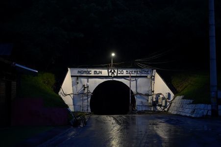 Dezastrul de la Salina Praid lasă mii de oameni fără unica sursă de venit: „Suntem foarte dezamăgiţi şi nu ştim ce o să fie în continuare, că din asta trăim”