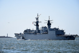 MApN: Continuă căutările marinarului care a dispărut de la bordul fregatei ”Regele Ferdinand” / În sprijinul acţiunilor au participat trei aeronave, o fregată din Turcia şi una din Grecia