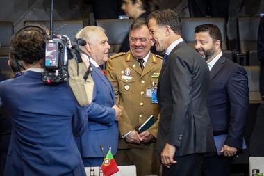 Angel Tîlvăr, ministrul Apărării, la reuniunea miniştrilor apărării din statele NATO: Statele europene trebuie să îşi crească contribuţia la descurajarea şi apărarea NATO