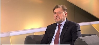 Alexandru Rafila, întrebat de ce se aşteaptă mult pentru un RMN: La noi, să ştiţi că stau puţin. Programarea peste două săptămâni sau peste o lună e firească. Discut cu colegi din Marea Britanie, unde stau şase luni - VIDEO