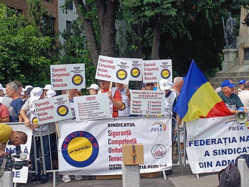 UPDATE Sute de sindicalişti ai Cartel Alfa protestează la Cotroceni cerând ca o delegaţie a lor să fie primită de Nicuşor Dan/ Lider sindical: „Politicienii să găsească soluţii aşa cum au găsit pentru sinecurile lor politice”/ Anunţul sindicaliştilor