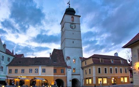 Finanţare nerambursabilă de 16 milioane de lei pentru restaurarea Turnului Sfatului din Sibiu
