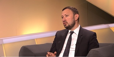 Mircea Fechet spune că prevenirea incidentelor de mediu poate aduce economii importante: În materia prevenirii inundaţiilor, fiecare leu investit înseamnă de la 4 până la 10 lei recuperaţi sau economisiţi