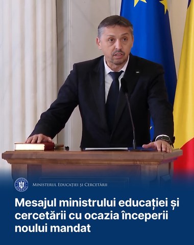 Daniel David: Sunt pregătit să fiu acum un ministru de sacrificiu, dispus să ducă şi criticile ticăloase şi pe cele justificate/ Cu mesaj simbolic, voi renunţa lunar la 25% din salariul meu de la minister, pentru a redirecţiona banii spre burse