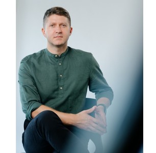 Dr. Marius Ungureanu, cercetător în sisteme de sănătate, despre programul de lucru al medicilor în spitalele de stat: Respectarea contractului, obligatorie pentru oricine. Ce crede că avem de învăţat din alte sisteme şi despre eficientizarea cheltuielilor