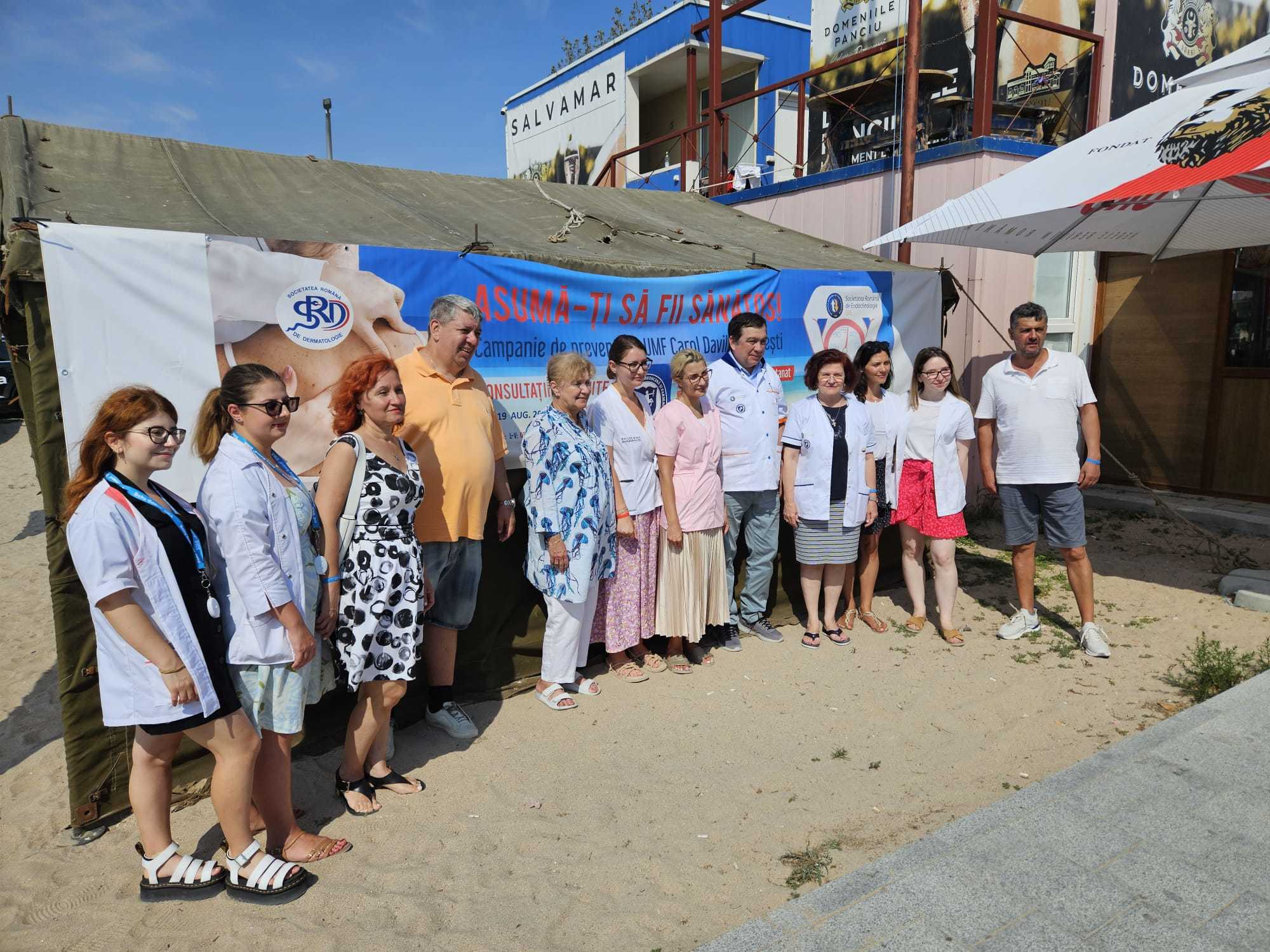 Consultaţii gratuite pentru turiştii din sudul litoralului, în cadrul unei campanii de prevenţie a Universităţii de Medicină şi Farmacie “Carol Davila” din Bucureşti/ Screening oferit de medici dermatologi, endocrinologi, pediatri şi pneumologi