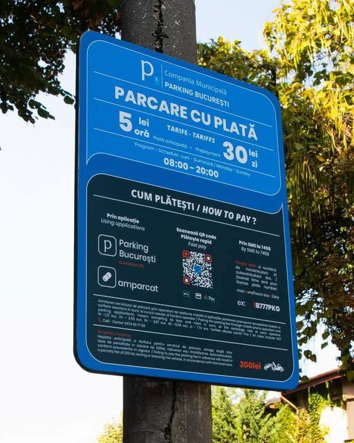 Compania Municipală Parking Bucureşti anunţă că au fost găsite mai multe coduri QR pentru plata parcării, modificate / Peste acestea au fost lipite alte coduri QR prin care sunt colectate date bancare ale utilizatorilor 