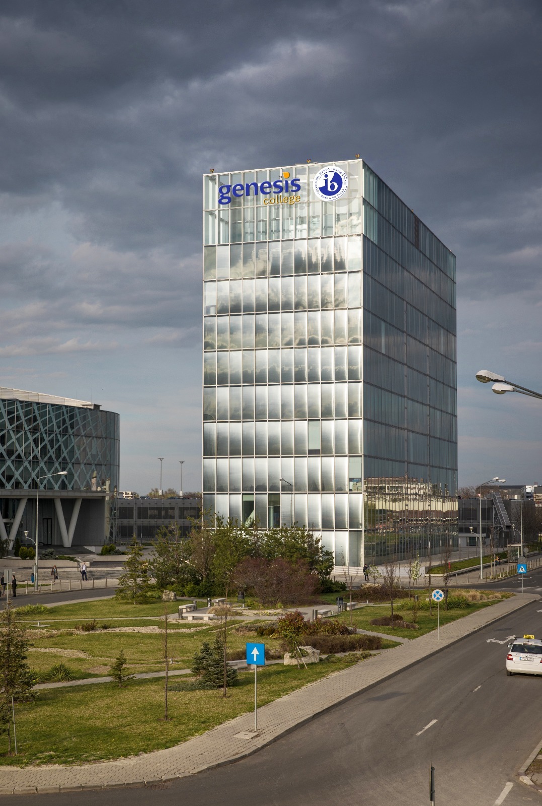 Mozaik Investments devine acţionar majoritar al Genesis College, unul dintre cele mai mari businessuri educaţionale private cu capital integral românesc