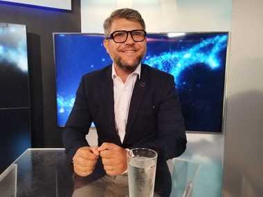 Profesorul Mihai Juncar pariază pe resursa umană în medicină, dar spune că nici inteligenţa artificială nu e de neglijat