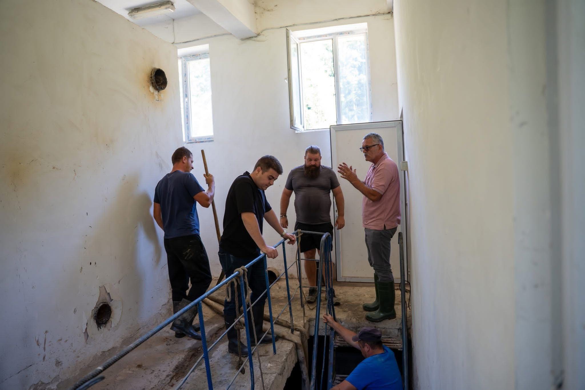 Preşedintele Consiliului Judeţean Suceava anunţă reluarea alimentării cu apă în comuna Ostra: În primele două zile apa nu este potabilă