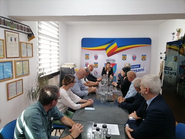 Ministrul Mediului: Sunt zeci, sute de mii de tone de produse marcate ca fiind produse second hand, care în realitate sunt deşeuri/ Deşeurile care sunt deşeuri pentru alte state europene sunt deşeuri şi în România