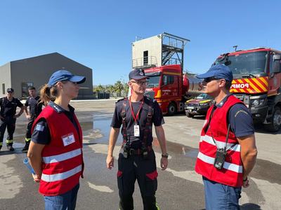 IGSU: Astăzi, modulul românesc RO GFFF-V şi-a început prima zi operativă în baza de la Nea Makri, din Grecia, alături de colegii francezi