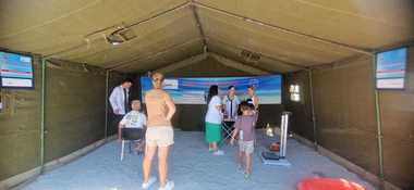 Peste 5.200 de consultaţii gratuite oferite turiştilor de pe litoral de medici voluntari, în cadrul unei campanii de prevenţie/ Cele mai frecvente afecţiuni depistate de medici