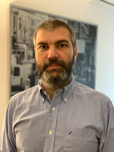 Adrian Călin, CEO Docentix: Am vrut să trecem de la trăsură la maşină, dar nu e atât de simplu; banii cheltuiţi pentru e-learning ar fi trebuit să facă un sistem ultraperformant - interesele au fost altele, să ducă banii în diverse buzunare