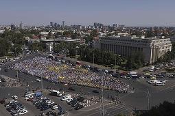 UPDATE - Mii de profesori au protestat luni în Capitală cerând demisia ministrului Educaţiei şi abrogarea măsurilor asumate de Guvern/ Ce le-a spus Nicuşor Dan sindicaliştilor la întâlnirea de la Cotroceni - FOTO, VIDEO