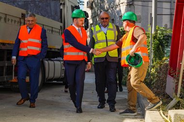 Alexandru Rogobete: Argeşul construieşte soluţii pe termen lung pentru oncologie: un laborator de radioterapie în valoare de peste 93 milioane lei, transferat din PNRR către Programul Sănătate / Investiţiile europene în sănătate depăşesc 262 milioane lei
