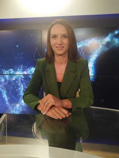 Aniela Nodiţi, medic la Institutul Oncologic Bucureşti: În unele oraşe nici nu există mamograf. Vin paciente cu mamografii efectuate undeva în ţară şi pe care nu reuşeşti să vizualizezi ceva şi atunci trebuie repetate