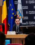 Stelian Bujduveanu: Şcolile Municipiului Bucureşti vor fi închise pe perioada Codului Roşu, miercuri / În funcţie de cum evoluează lucrurile în această seară, vom lua decizii şi pe aparatul administrativ, administraţie publică