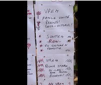 Protest în stradă din partea comunităţii rome, la Târgu Jiu, din cauza proiectului de lege care interzice căsătoriile între minori
