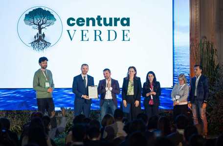 Fundaţia Centura Verde şi Primăria Capitalei anunţă semnarea protocolului pentru elaborarea Planului Operaţional şi implementarea Centurii Verzi Bucureşti-Ilfov. Nicuşor Dan reafirmă sprijinul pentru proiect - FOTO, VIDEO