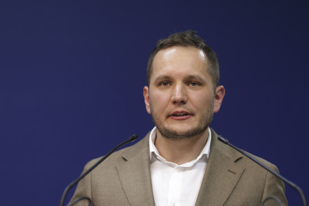 Prefectul Capitalei, după ce Distrigaz a detectat scăpări de gaze în zona Calea Rahovei: Cu siguranţă sunt probleme şi în alte locuri. Să nu facem o isterie în masă din asta, ci să stăm aşezaţi la masă şi să analizăm ce se poate face mai bine