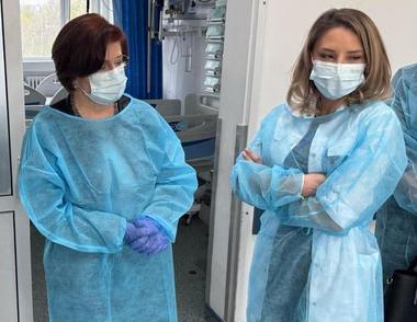 Colegiul Medicilor, după decesul medicului Stefania Szabo: Un om care a ales să fie acolo pentru alţii. Până la capăt… În tăcere, fără să se plângă, fără să renunţe/ Trebuie să vorbim serios despre sănătatea celor care au grijă de sănătatea noastră