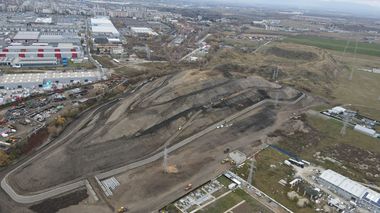 Primăria Braşov vrea să transforme în parc fostul depozit de deşeuri Trimiş-Triaj şi face demersuri ca să obţină fonduri europene pentru acest proiect - FOTO