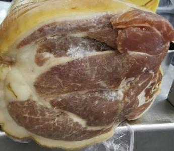 UPDATE - Avertismentul ANSVSA pentru cei care cumpără alimente de pe reţelele de socializare, vândute de persoane neautorizate: Pot fi contaminate cu bacterii care pot provoca toxiinfecţii alimentare grave/ Reacţia Freshful şi a Sezamo