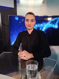 Dr. Michela Gingirov: Există o creştere a popularităţii în ceea ce priveşte terapiile minim invazive şi de stimulare de colagen, deci terapiile care stimulează producţia naturală şi care oferă rezultate uşor vizibile