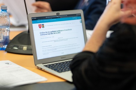 Filarmonica Iaşi va fi reabilitată cu sprijinul financiar al Consiliului Judeţean, dar şi cu fonduri europene. Investiţia totală se apropie de 90 de milioane de lei, peste jumătate din sumă fiind asigurată de CJ Iaşi