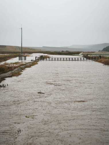 Administraţia Naţională „Apele Române”, despre situaţia „critică” din judeţul Prahova: S-a intervenit de urgenţă pentru schimbarea filtrelor de la Barajul Paltinu / Situaţia ar putea dura încă trei zile - VIDEO