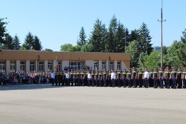 Cursuri suspendate la Şcoala de agenţi de Poliţie din Câmpina, pe fondul crizei apei potabile
