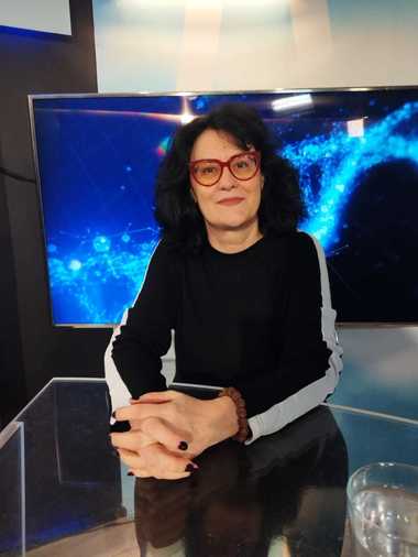 Dr. Odette Popovici: Este foarte probabil că acest sezon să fie dominat de virusul gripal AH3. Este o subclasă, K, nouă, care nu a circulat până acum/ S-a constatat doar transmisibilitate mai mare, dar nu şi severitate mai mare