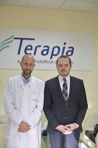 Ministrul Sănătăţii, în vizită la fabrica de medicamente Terapia din Cluj: Un sistem de sănătate modern nu poate funcţiona fără o industrie farmaceutică puternică. De aceea, producţia locală trebuie privită ca un pilon strategic