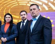 Europarlamentarii AUR, scrisoare către comisarul pentru Coeziune şi Reforme, Raffaele Fitto, privind criza fără precedent provocată de golirea lacului de acumulare de la Paltinu